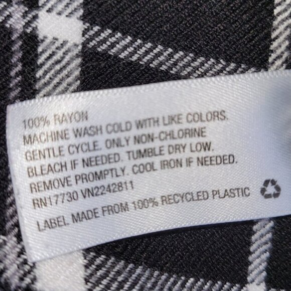 AVA & VIV Black & White Long Sleeve Plaid Flannel Blouse Soft Top Womens Size 0X - Picture 12 of 13
